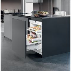 LIEBHERR UIKO1550 Built-In Pull Out Larder Fridge