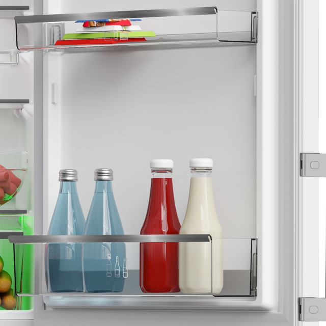 BLOMBERG KGM4574V 54cm 50/50 Fridge Freezer