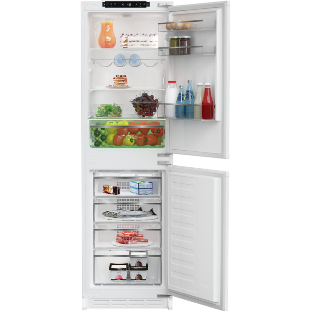 BLOMBERG KNE4564EVI Built In 50/50 Fridge Freezer