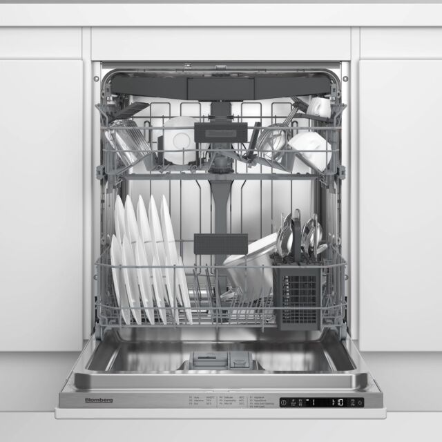 Blomberg LDV52420 Integrated Full Size Dishwasher