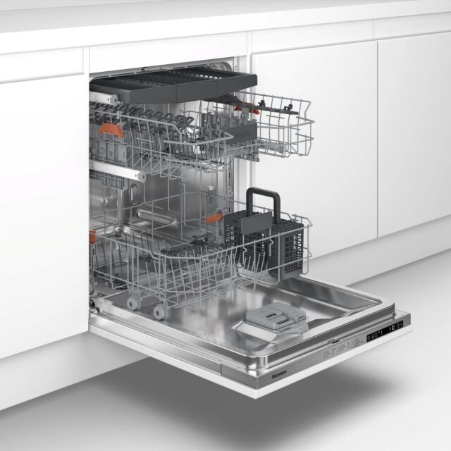 Blomberg LDV52420 Integrated Full Size Dishwasher