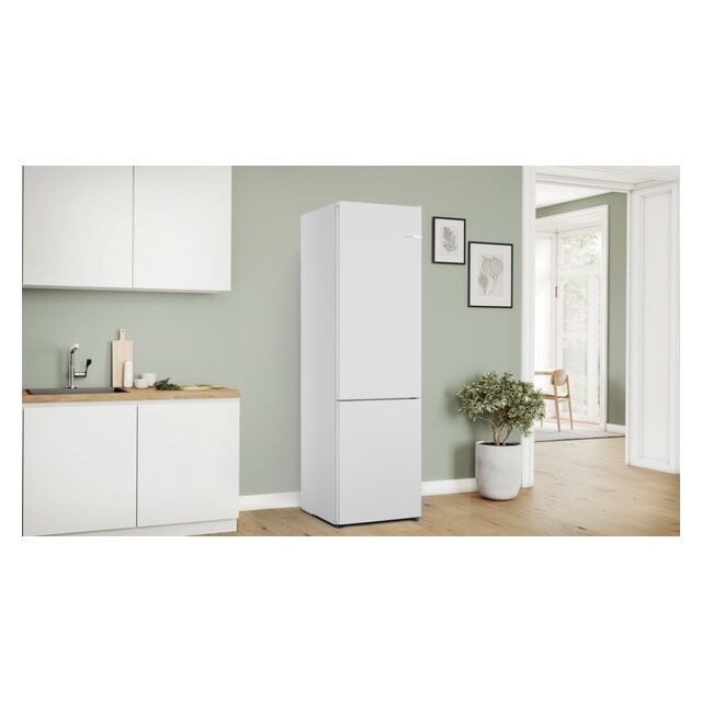 BOSCH KGN392WDFG 60cm Fridge Freezer in White