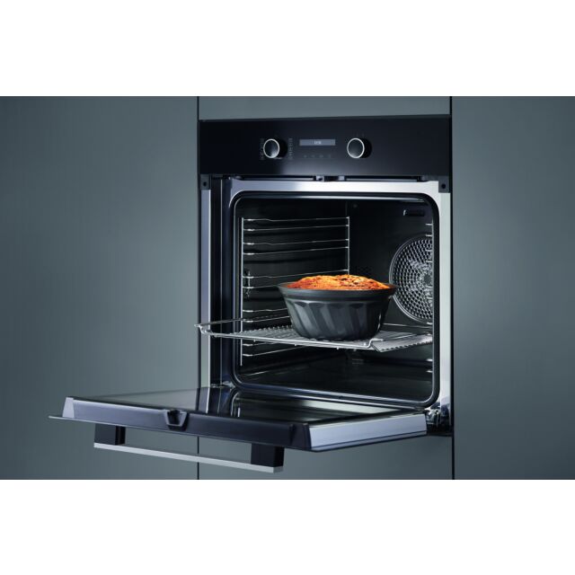 Miele H 2465 BP Pyrolytic Single Oven – Obsidian Black