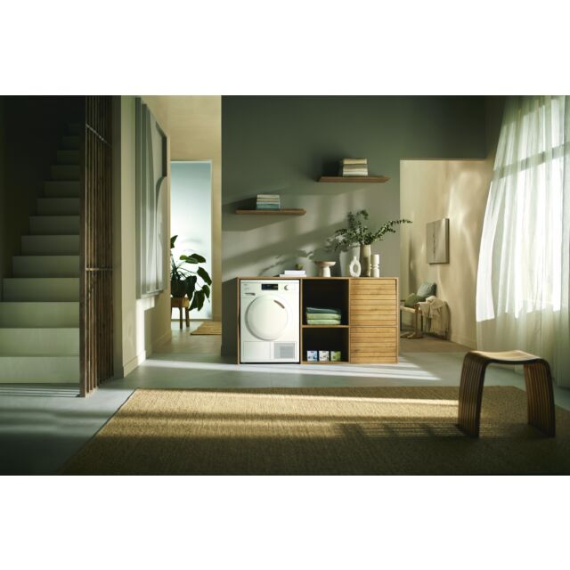 MIELE TEA525WP 8kg Heat Pump Tumble Dryer
