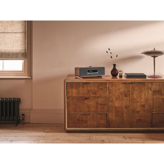 Ruark Audio R3S Compact Music System Rich Walnut
