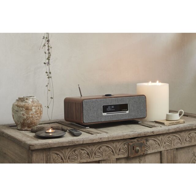 RUARK AUDIO R3S WALNUT CD Audio System 