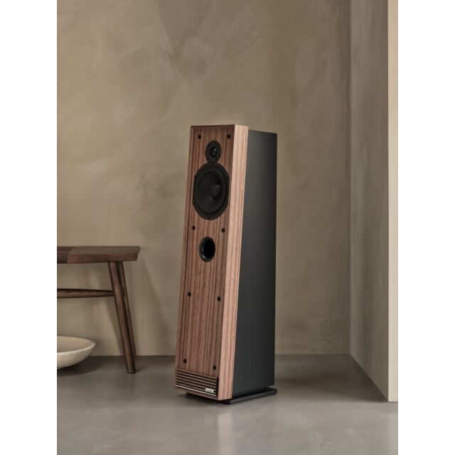Ruark Audio Talisman-R Floorstanding Speakers Walnut